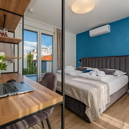 krevet i doručak Seven Seas 4*