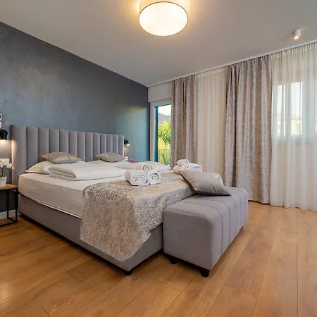 Seven Seas 4* سبليت