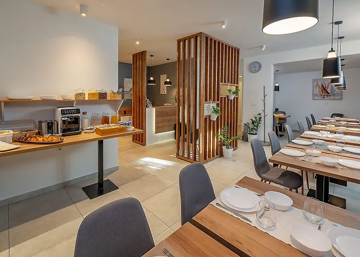 住宿加早餐酒店 Seven Seas